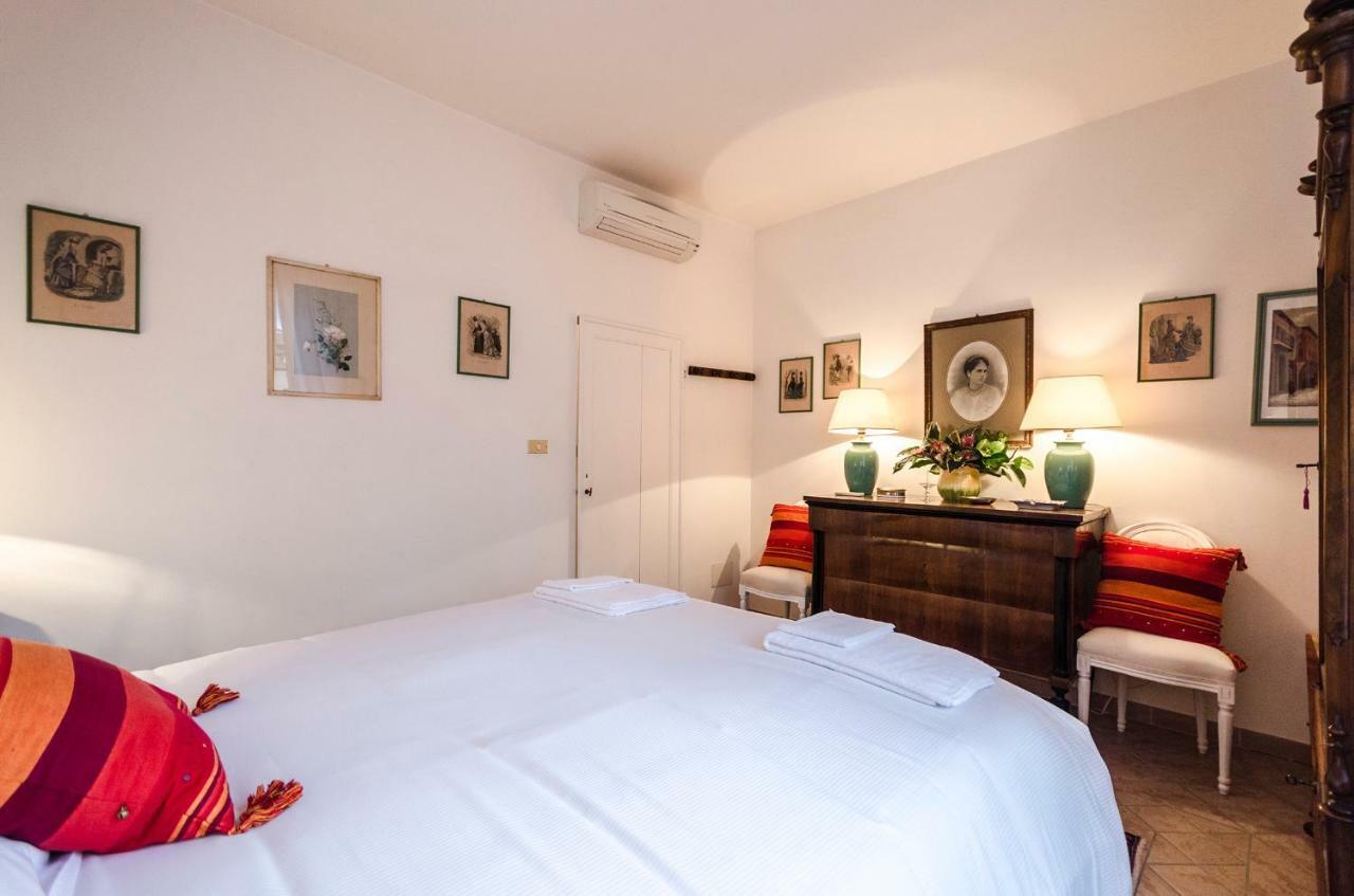 Lupari Apartment, Palazzo Storico Sotto Le Due Torri 博洛尼亚 外观 照片