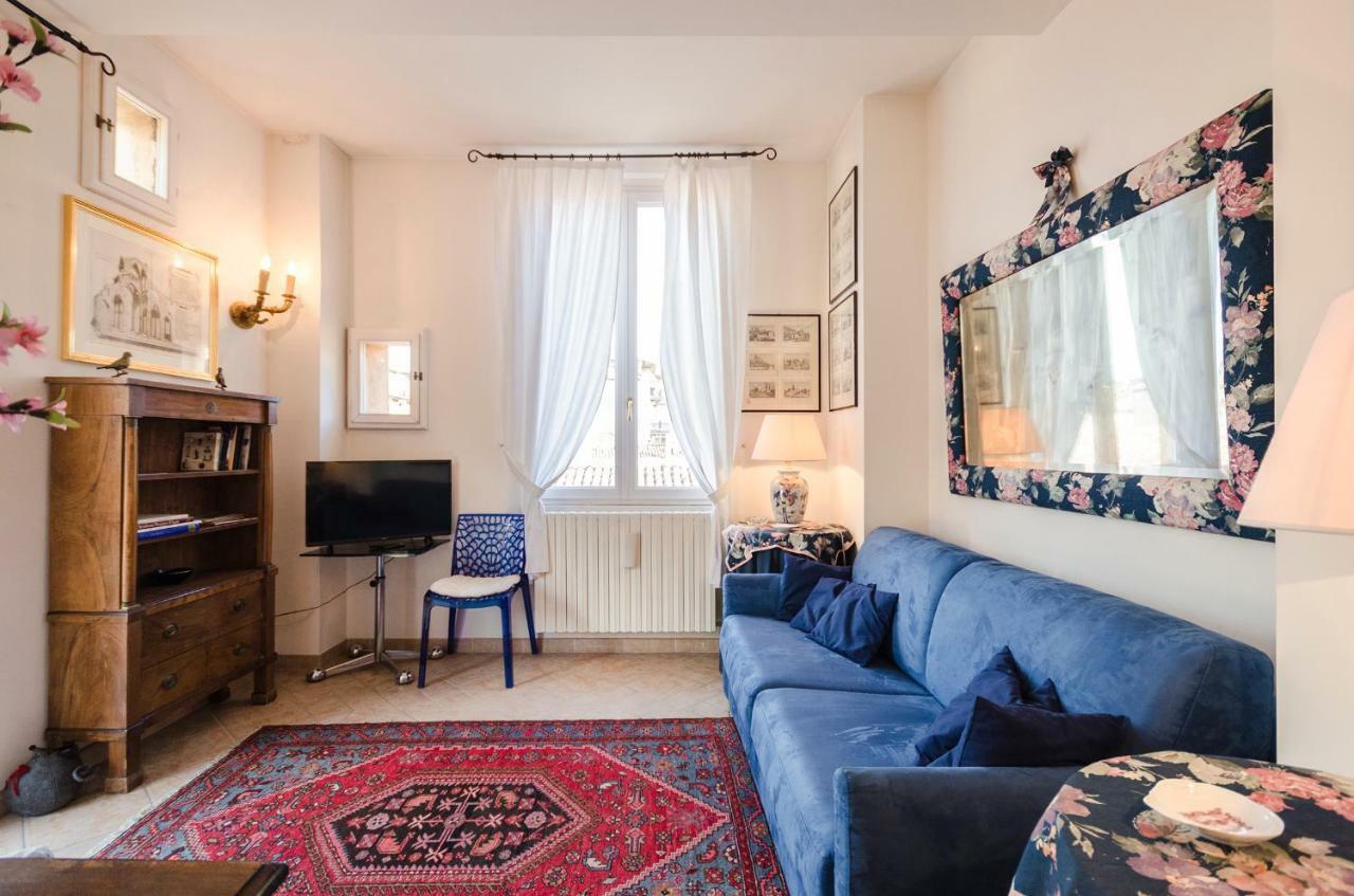 Lupari Apartment, Palazzo Storico Sotto Le Due Torri 博洛尼亚 外观 照片