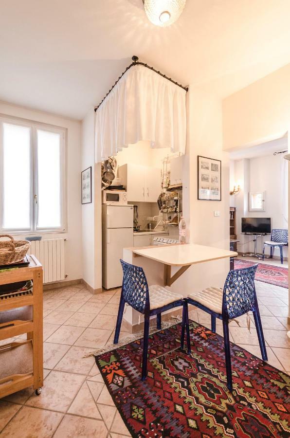 Lupari Apartment, Palazzo Storico Sotto Le Due Torri 博洛尼亚 外观 照片