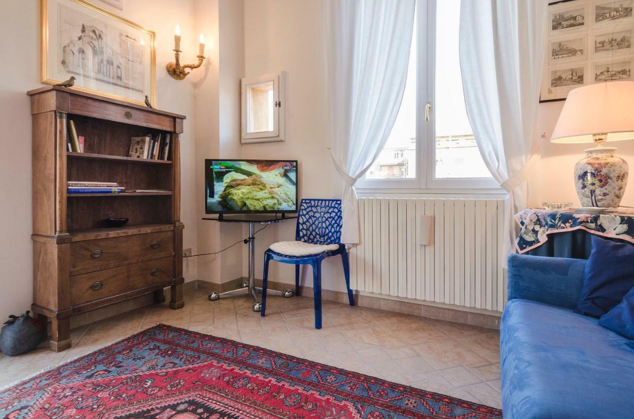 Lupari Apartment, Palazzo Storico Sotto Le Due Torri 博洛尼亚 外观 照片